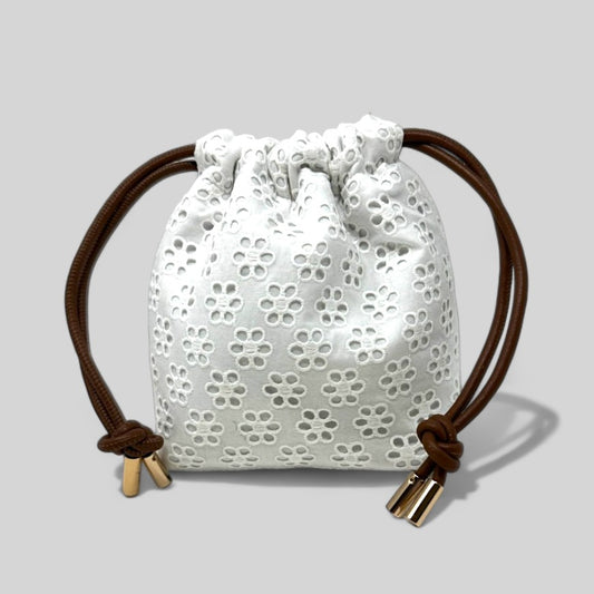 Mini Broderie Anglaise