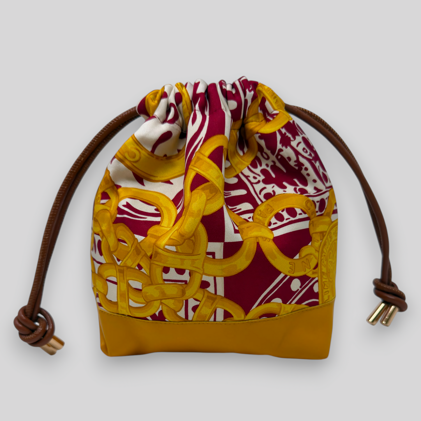 Burgundy Chain Silk 4 Editions