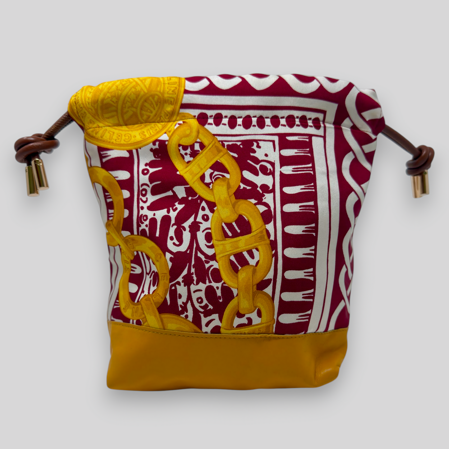 Burgundy Chain Silk 4 Editions