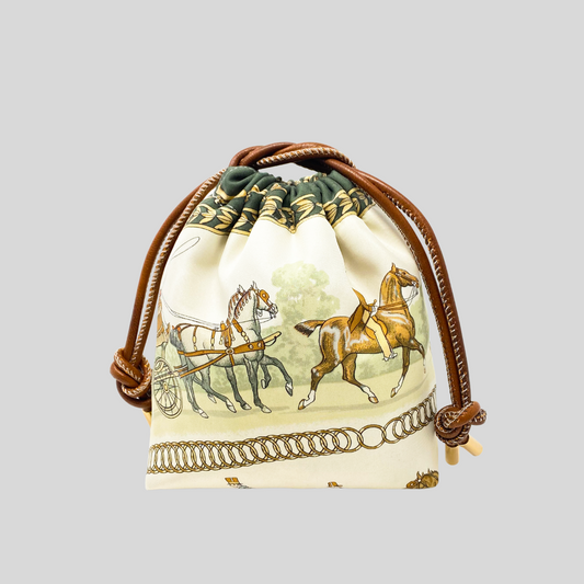 Mini Horse and Carriage